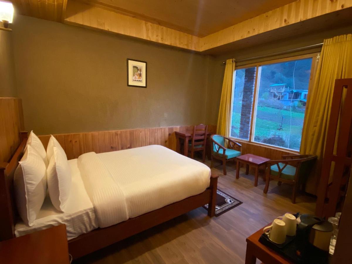 Shivadya Tirthan - Tirthan Valley Gushaini エクステリア 写真