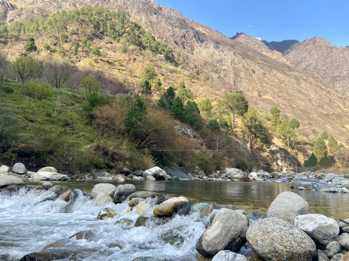Shivadya Tirthan - Tirthan Valley Gushaini エクステリア 写真