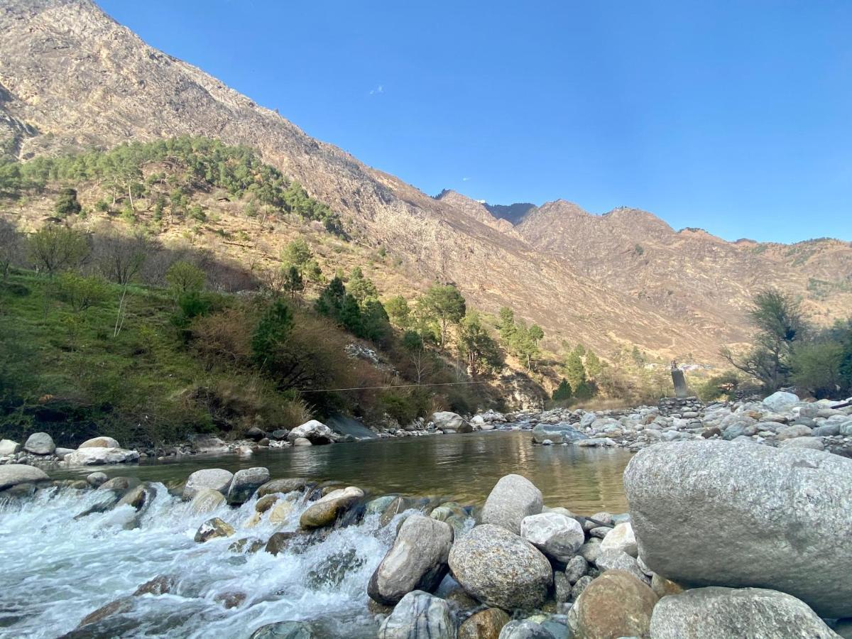 Shivadya Tirthan - Tirthan Valley Gushaini エクステリア 写真