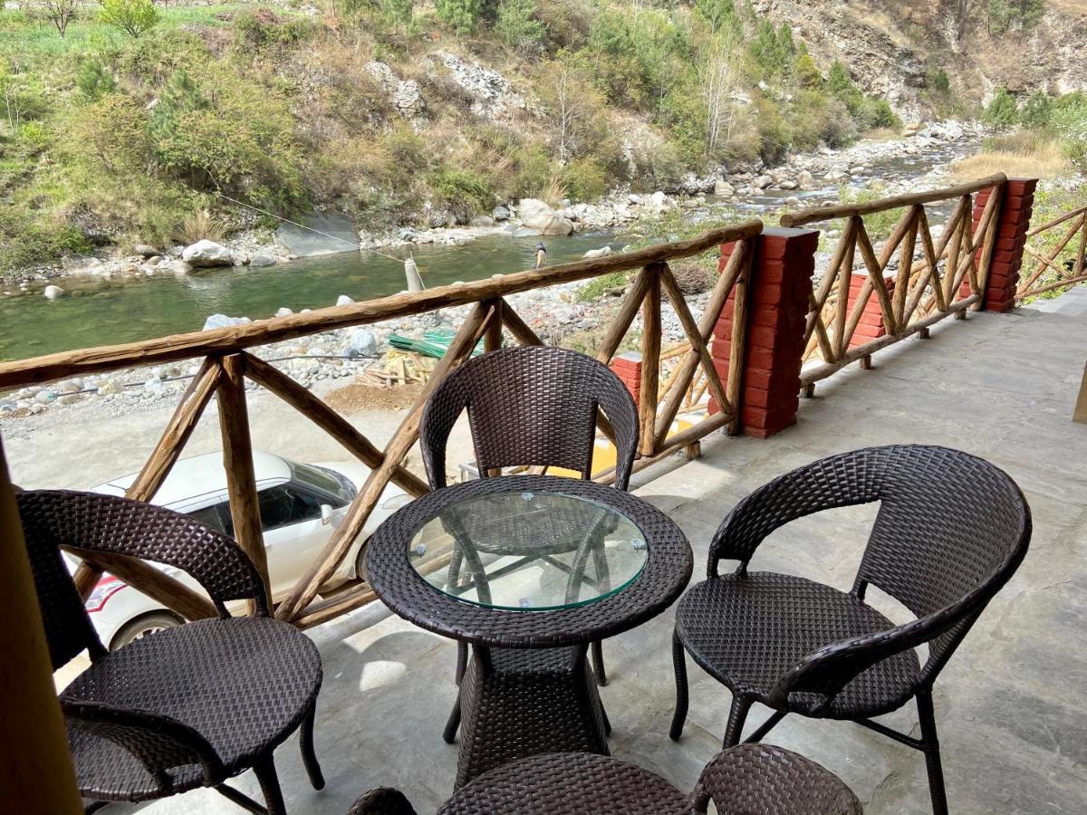 Shivadya Tirthan - Tirthan Valley Gushaini エクステリア 写真