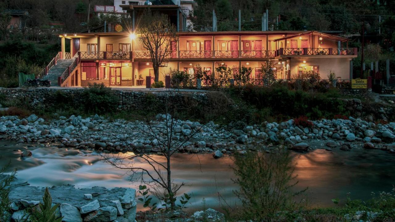 Shivadya Tirthan - Tirthan Valley Gushaini エクステリア 写真