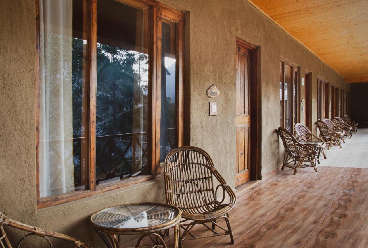 Shivadya Tirthan - Tirthan Valley Gushaini エクステリア 写真